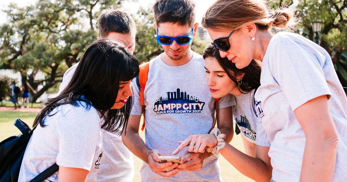 JAMPP-team neemt deel aan een internationale teambuildingactiviteit